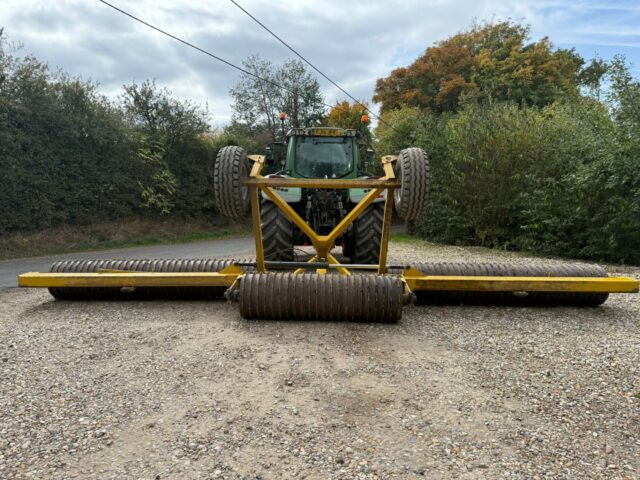 Twose 8.2m Cambridge Rolls