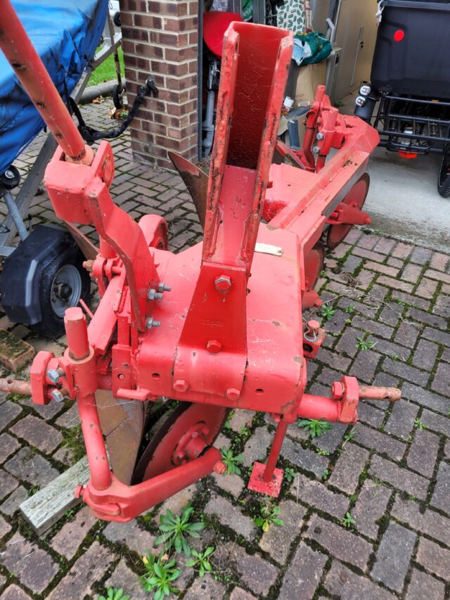 Massey Ferguson MF 40 Plough