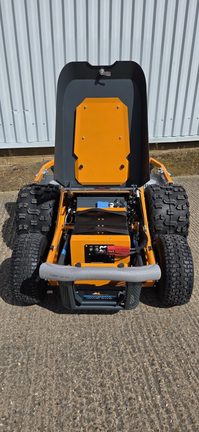 2M041282 RAYMO TORPEDO RC MOWER