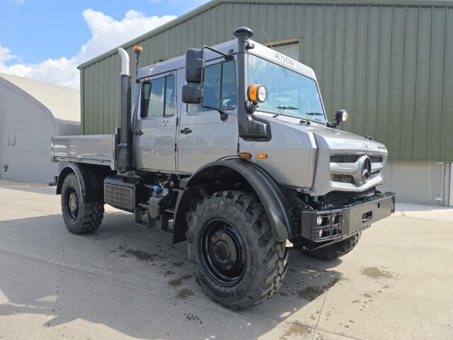 2023 Mercedes-Benz Unimog U4023