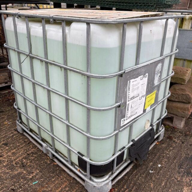 1000 Litres of Truck Wash / Traffic Film