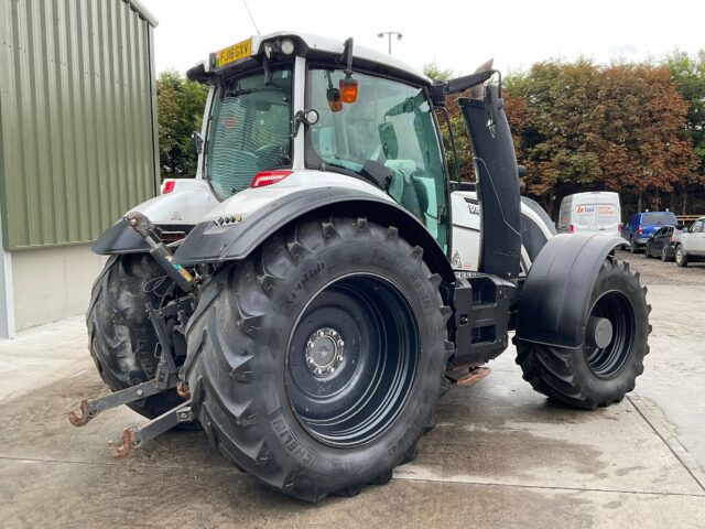 2018 Valtra T234 4WD Tractor