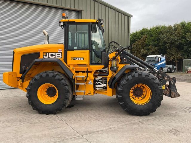 2018 JCB 435s Wheeled Loader