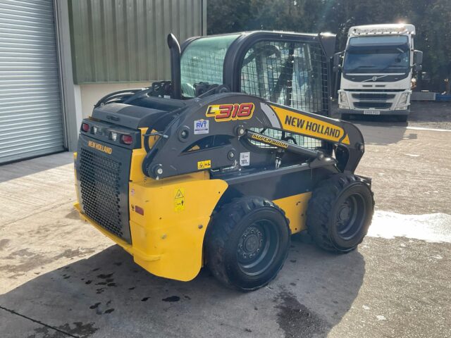 2023 New Holland L318 Wheeled Skidsteer