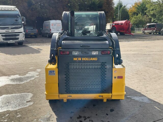 2023 New Holland L318 Wheeled Skidsteer