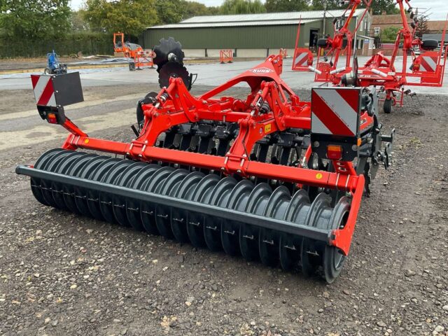 2024 Kuhn Optimer L300 Cultivator