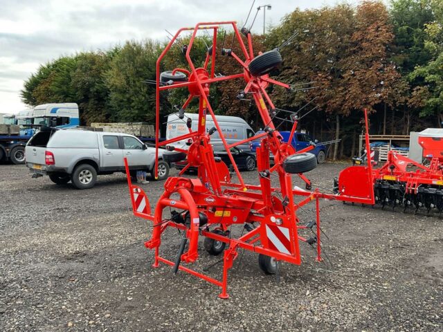 2025 Kuhn GF642 Mounted Tedder