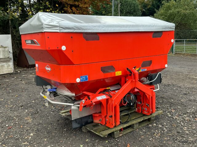 2022 Kuhn M-EMC-W Fertiliser Spreader