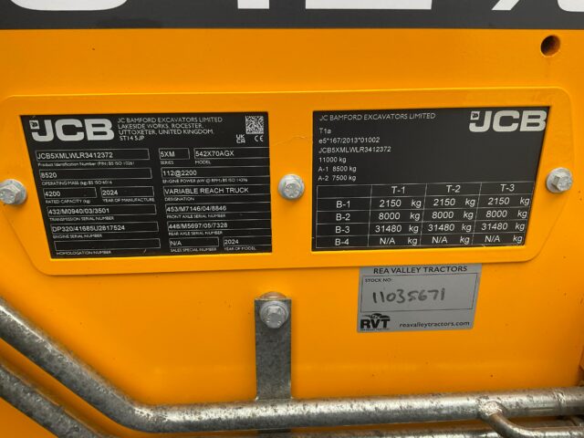Lot 2: 2024 JCB 542-70 Telehandler