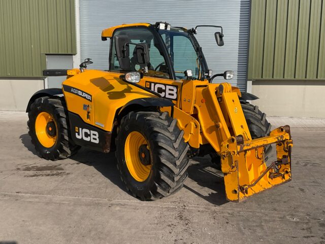 Lot 16: 2019 JCB 538-60 Telehandler