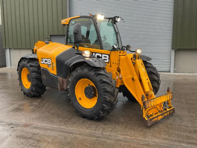 Lot 18: 2017 JCB 531-70 Telehandler