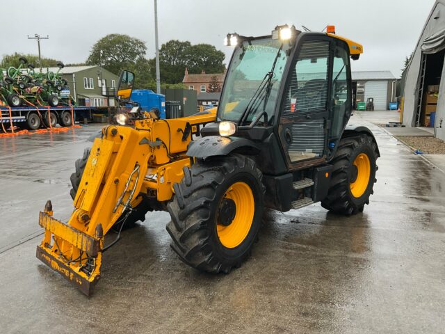 Lot 18: 2017 JCB 531-70 Telehandler
