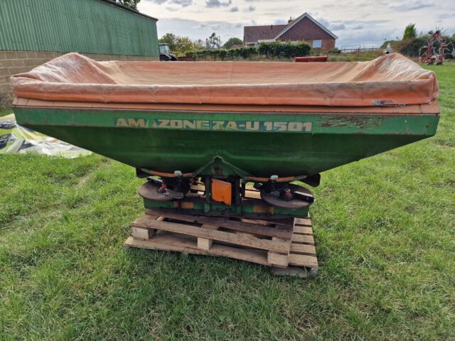 Amerzone Fertiliser spinner