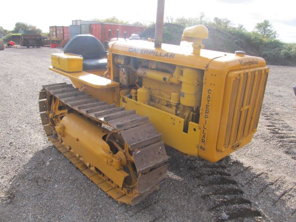 Caterpillar D2 3J Crawler