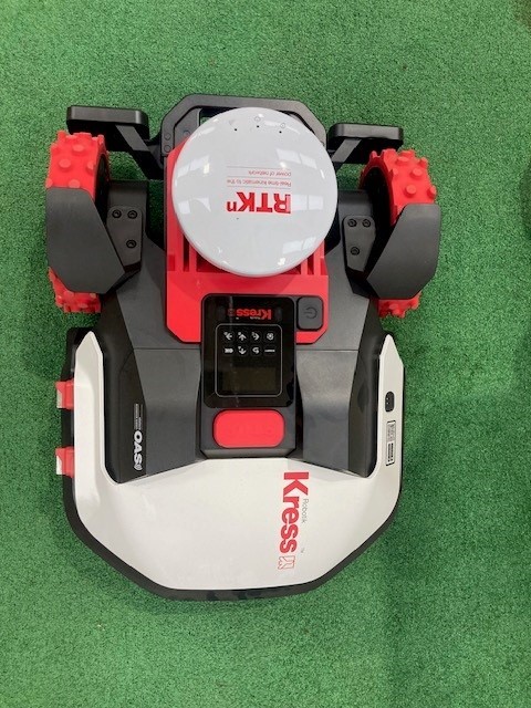 6M000606 KRESS KR173E ROBOTIC MOWER.