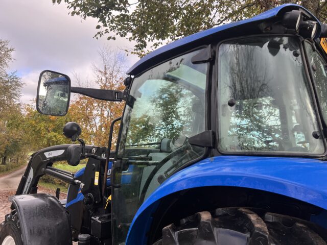New Holland T5.105
