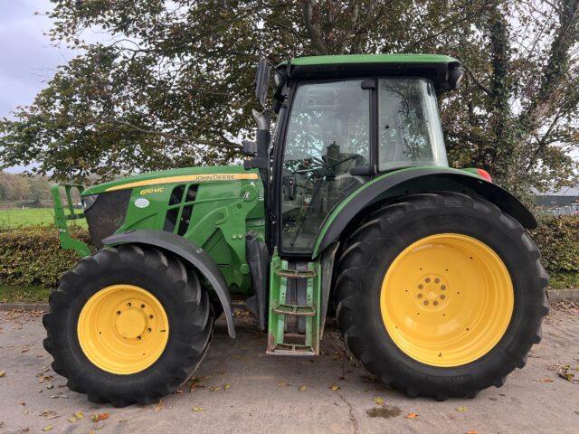 John Deere 6110MC