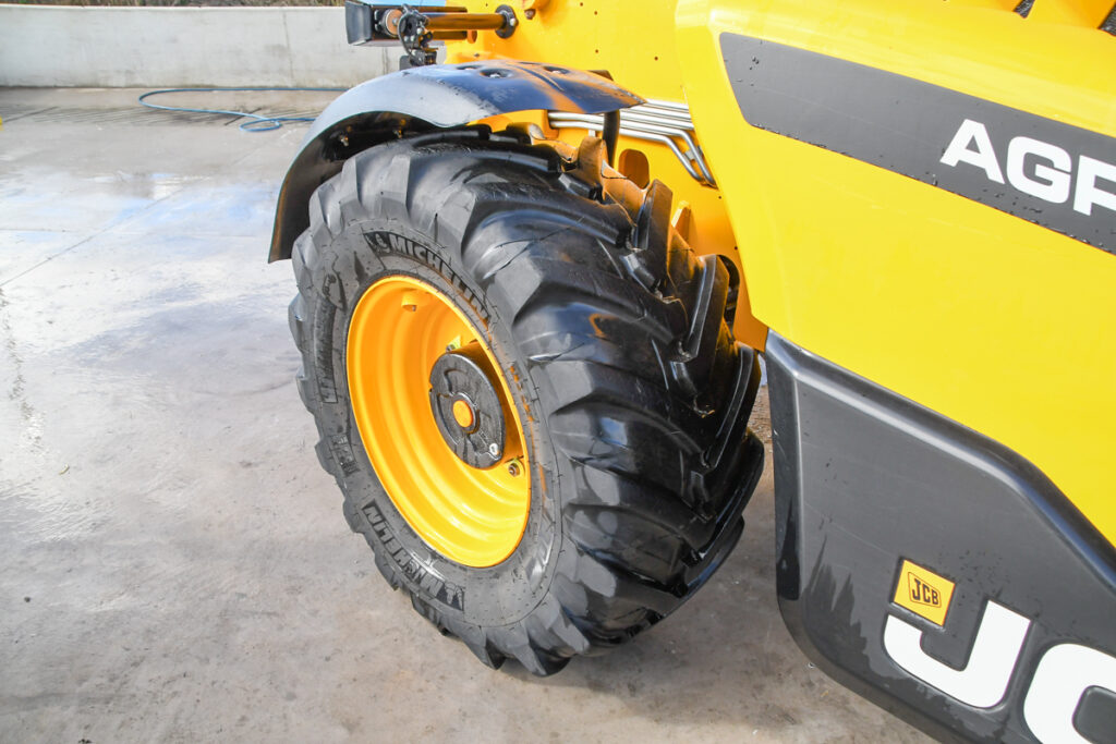 aa732475c7f0905fe383314986d944dd