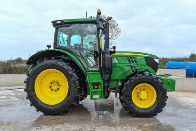 6130R John Deere Tractor 2022