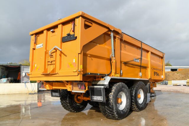 Richard Western SF18HS Grain Trailer