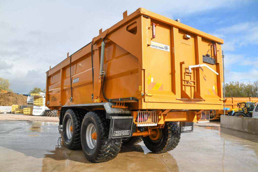 898c6449b0f695c18fabb55a33969c47