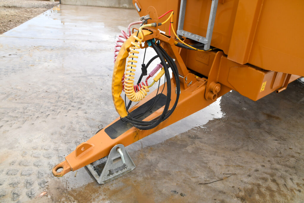 b05073a30c5b24a4746ae67eea804bb9