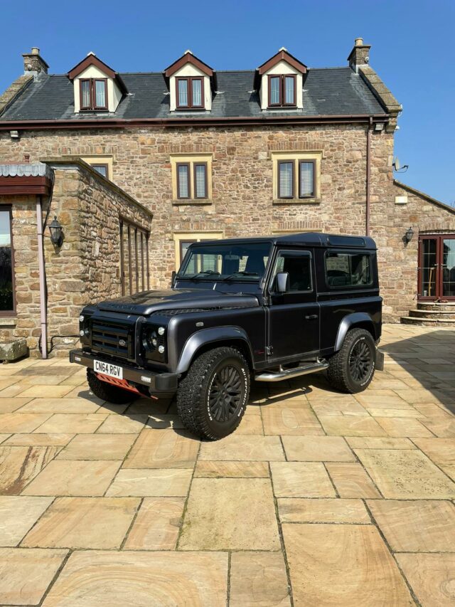 Land Rover Defender 90 TD