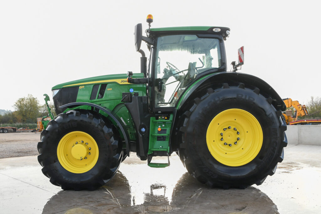 e53b78ca900cf144aaad132968690e2a