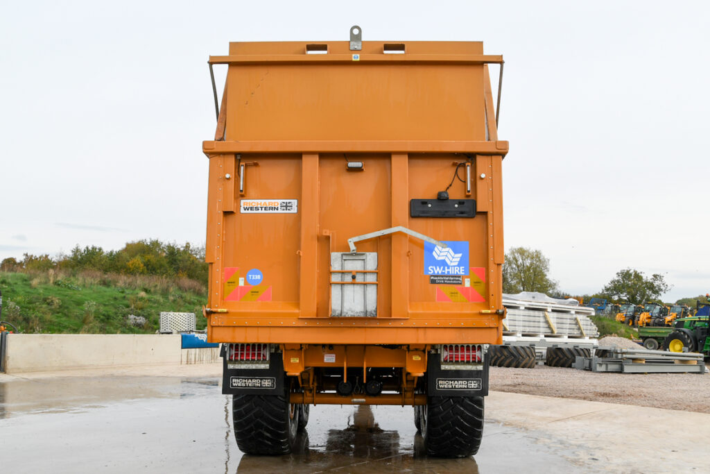 fe7c12c509032a7d10cc333f7b2c488f