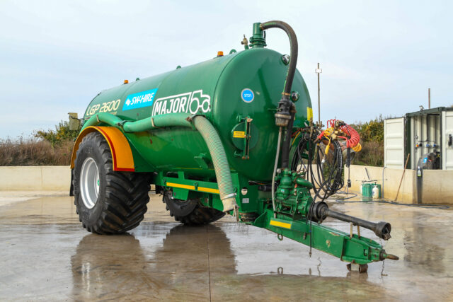 2600 Gallon Major Bowser 2020