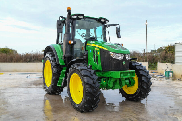 6100M John Deere Tractor 2022