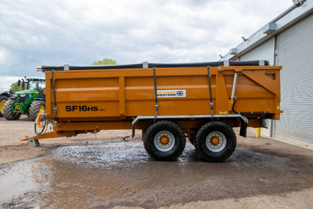 Richard Western SF16HS Grain Trailer