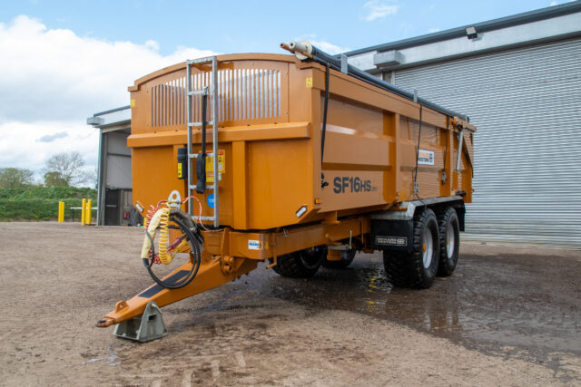 Richard Western SF16HS Grain Trailer