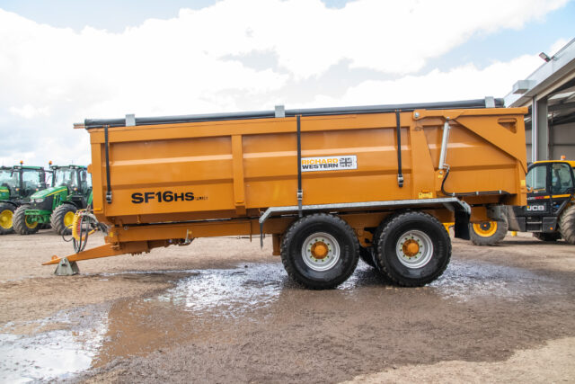 Richard Western SF16HS Grain Trailer