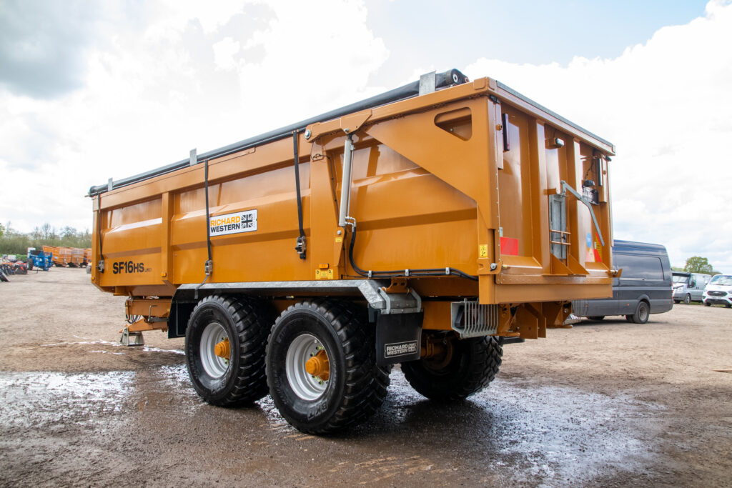 832ed392d99784828beccc747f2e30f5