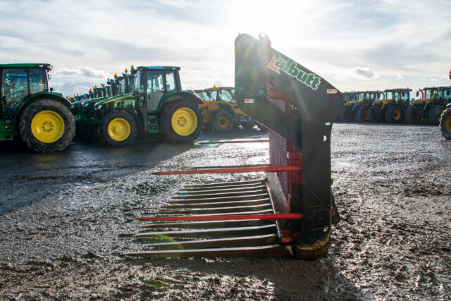 Albutt Push-off Buckrake – JCB Q-Fit