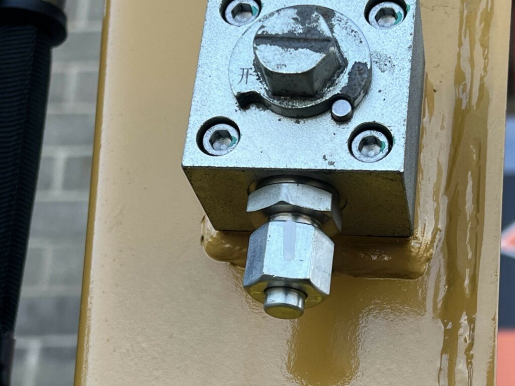 e5890bf3f3da8d3e39a13ebd3089d2f3