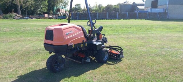 Jacobsen TR320