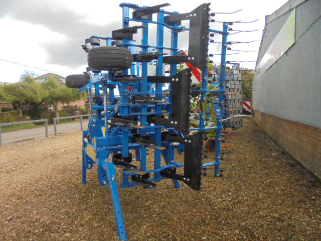 Carre Prairial 4.5 metre grass regenerator