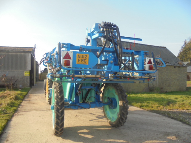 Berthoud Sprinter 25 – 26 trailed sprayer