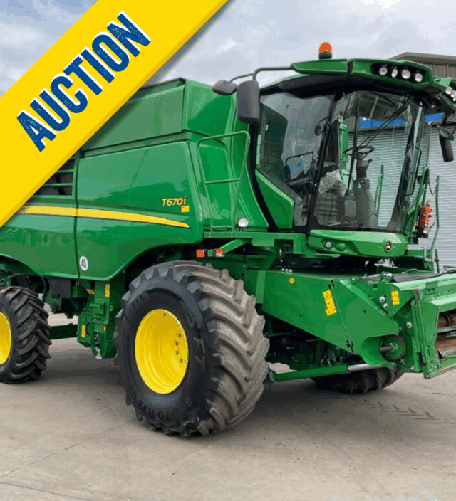 Lot 5: John Deere Combine Harvester