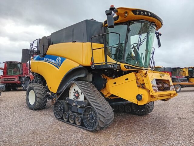New Holland CR9.90 T