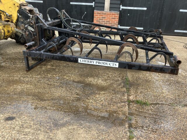 Cherry Products Big bale grab