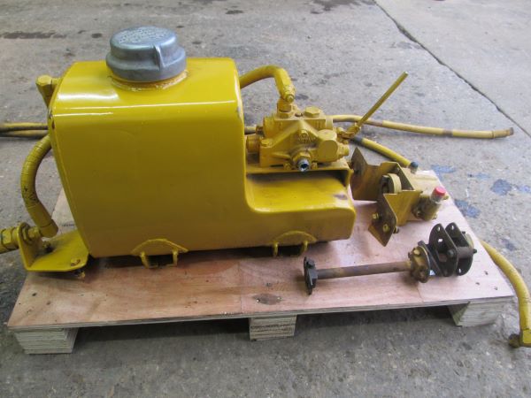 Caterpillar D2 Rear Hyd Line Kit