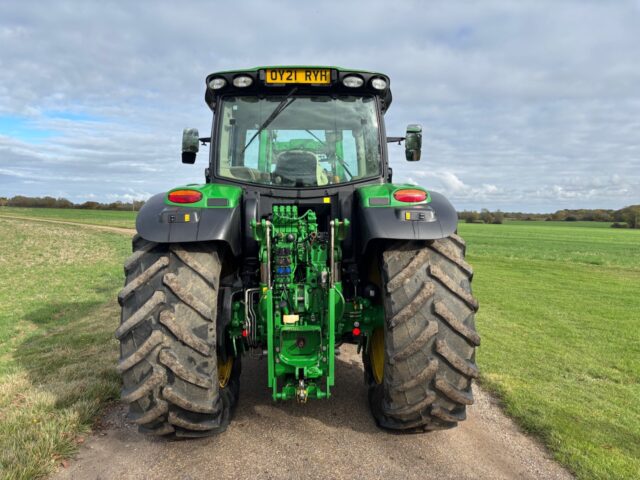 John Deere 6155R c/w 643R front loader