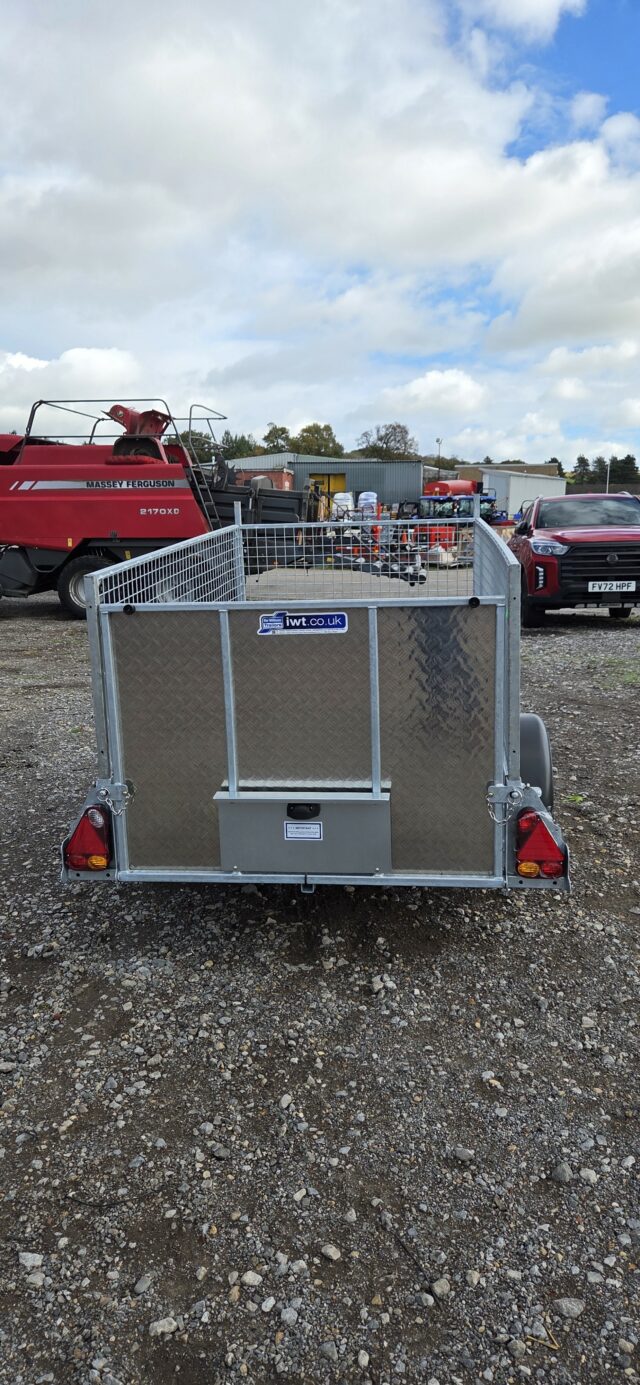 GM036985 IFOR WILLIAMS P7E TRAILER