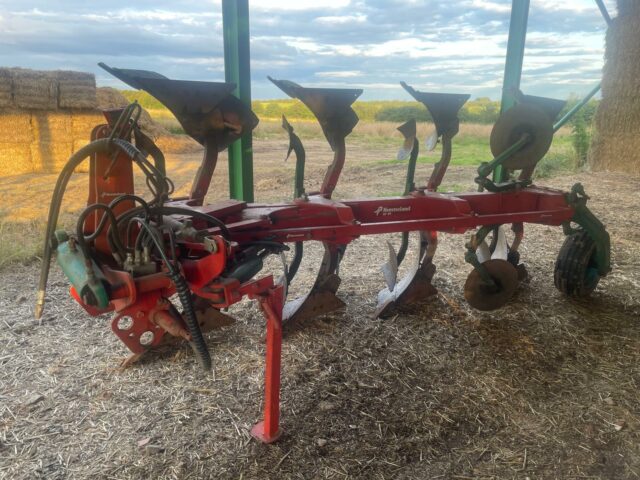 Kverneland LB85-160 4 furrow plough