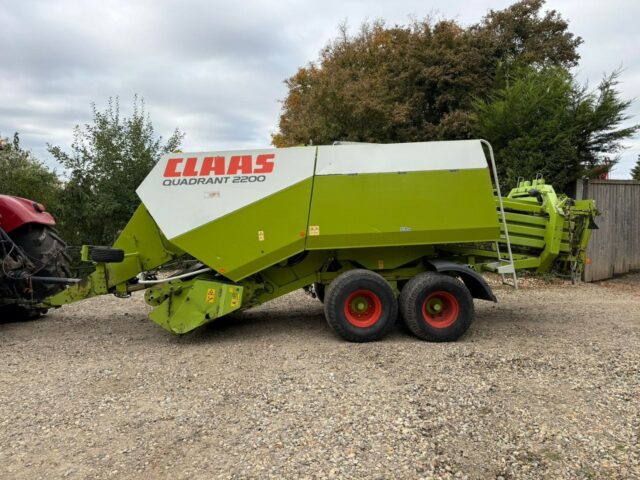 Claas Quadrant 2200 Baler