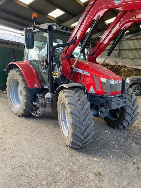 TC002516 MF5713S TRACTOR & FL3819 LOADER