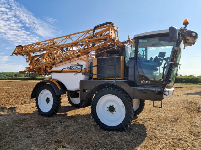Knight K1835 Self Propelled Sprayer 30m